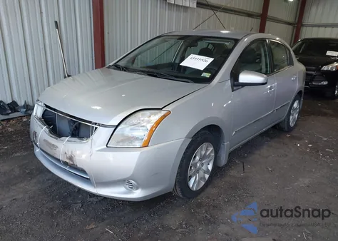 2010 Nissan Sentra 2.0S z USA, uszkodzony, nr VIN 3N1AB6AP3AL631068
